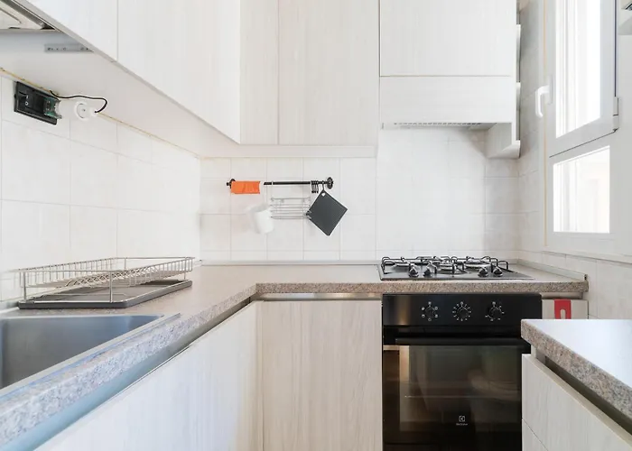 شقة Guesthost - Stylish Flat In Navigli District ميلان